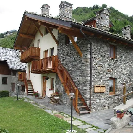 펜션 Chez Moillet 라살